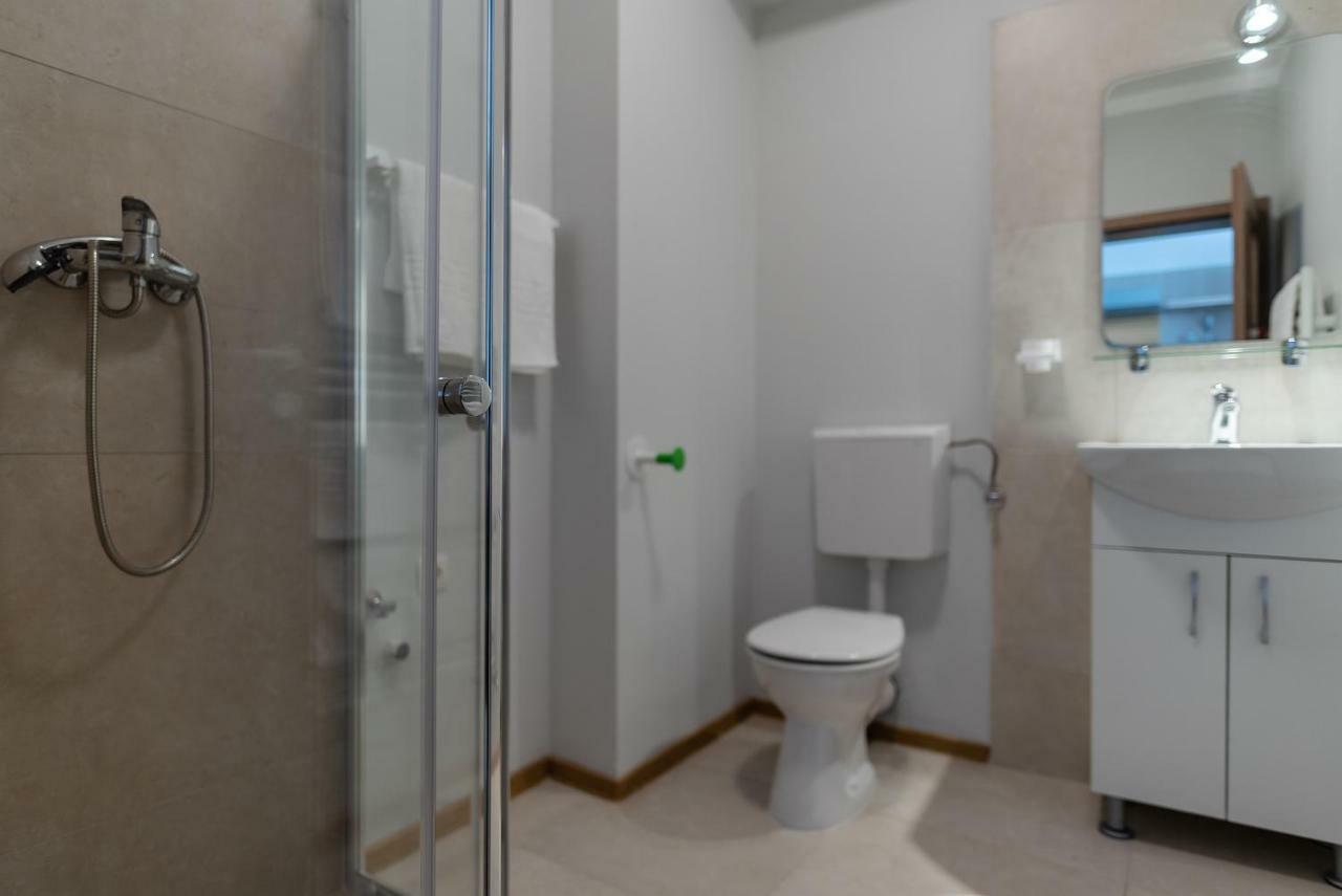 Elis Residence Cluj Napoca Bagian luar foto