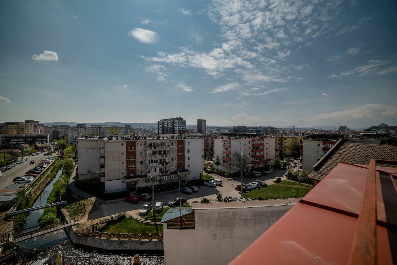 Elis Residence Cluj Napoca Bagian luar foto