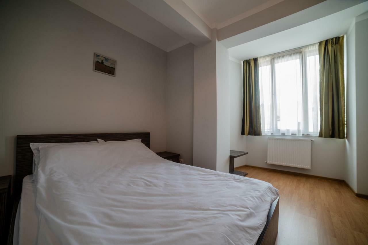 Elis Residence Cluj Napoca Bagian luar foto
